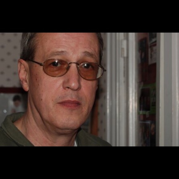 Meet your Posher, Gary - Picture 1 of 1
